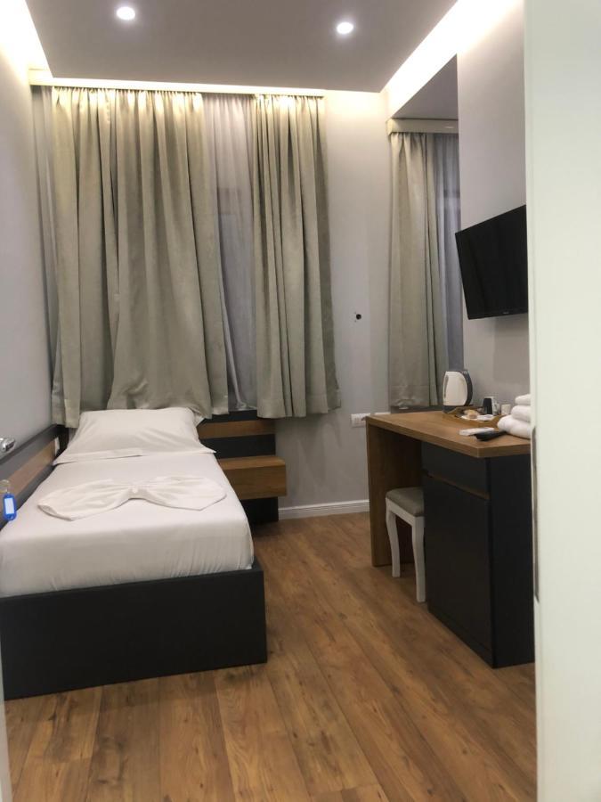 Andys Rooms Hotel Tiranë Eksteriør bilde