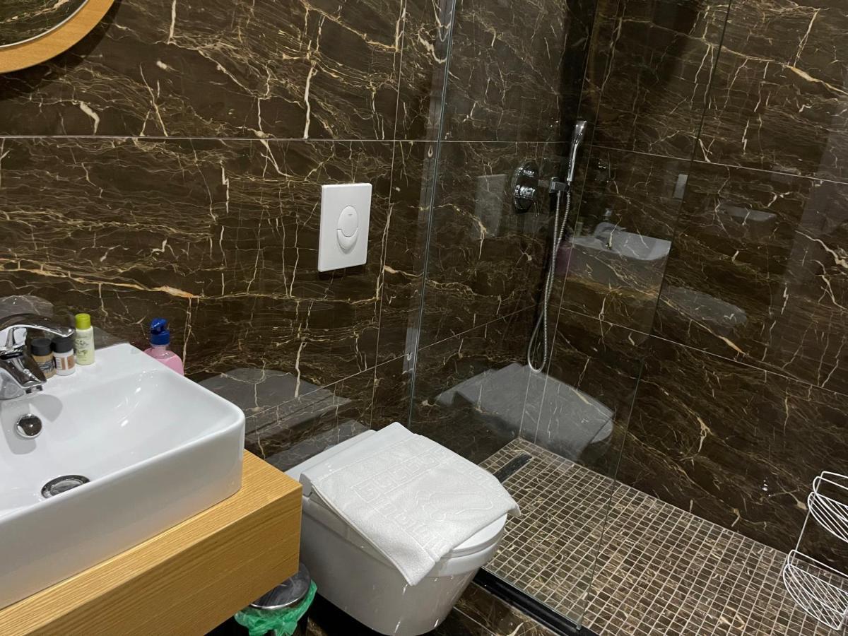 Andys Rooms Hotel Tiranë Eksteriør bilde